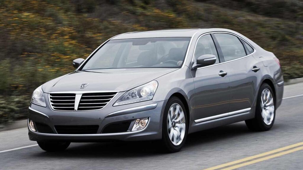 Hyundai-Equus-2011-esp-fire