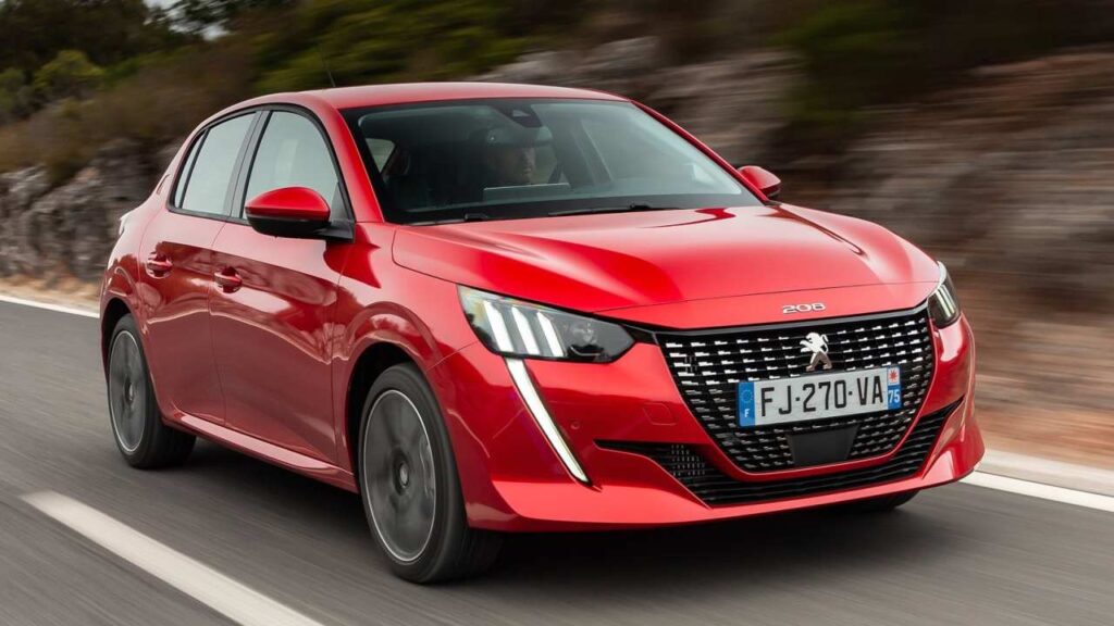 Peugeot-208-2022-engine-failure-puretech