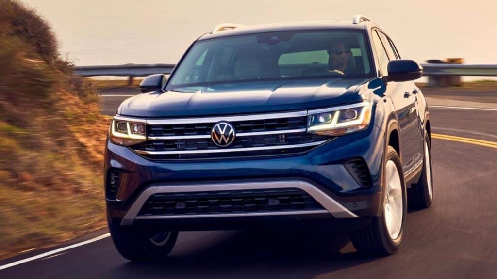 Volkswagen-Atlas-2023-2024-engine-fire