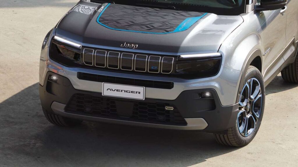 Jeep-Avenger-2024-regenerative-braking-kba