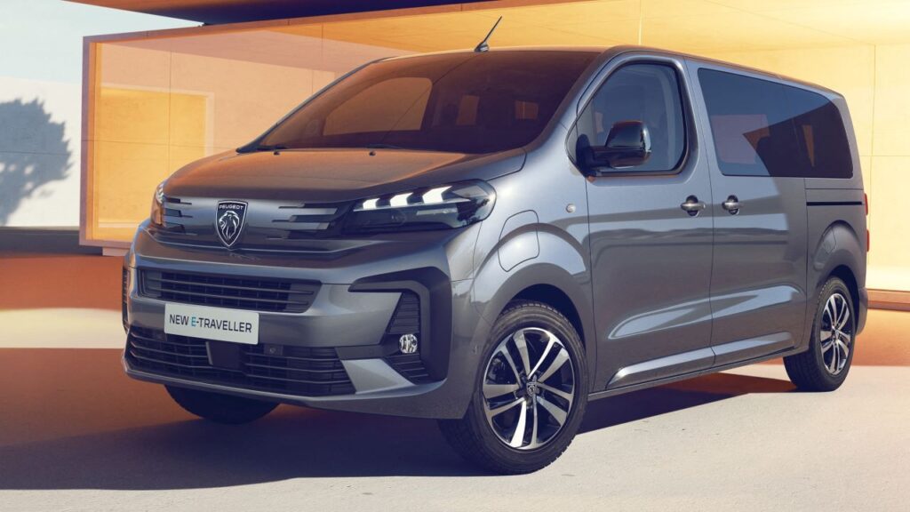 Peugeot-Traveller-2022-2023-electronic-accident