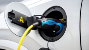 Volvo-XC90-battery-problem