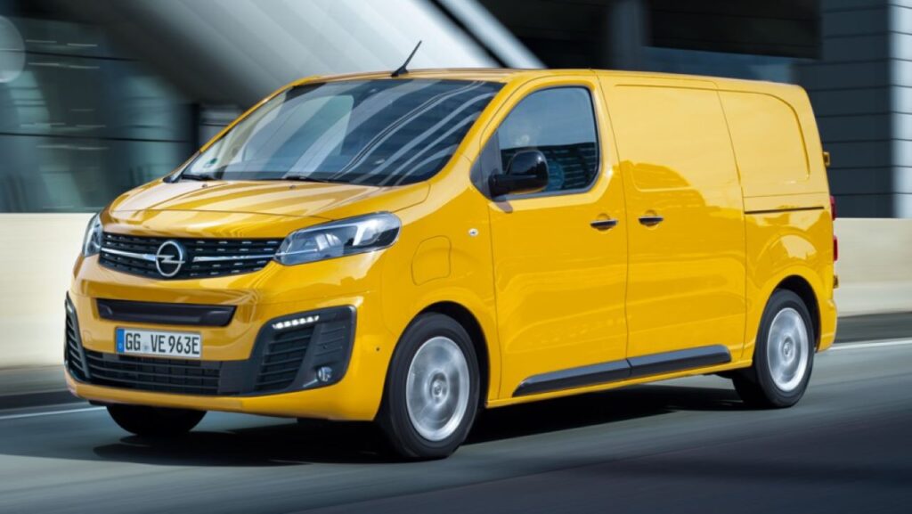 opel-vivaro-2024-2025-suspension-injury