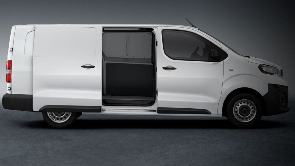 peugeot-expert-2024-2025-suspension-injury