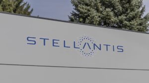 stellantis_logo