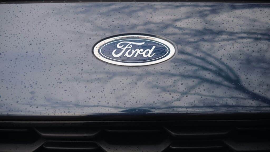 ford-fuel-line-fire