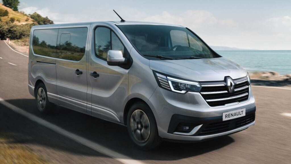 renault-trafic-2025-airbag-injury