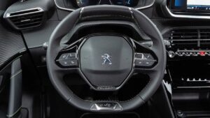 Peugeot-208-2023-immobilizer-failure