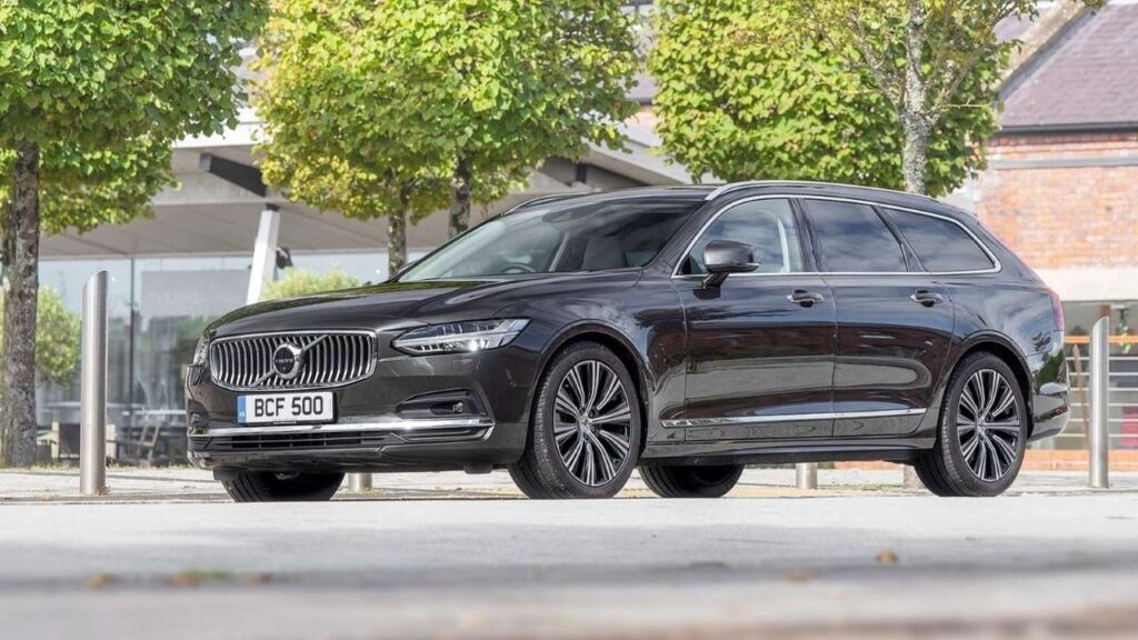 Volvo-V90-2019-2025-brakes-accident