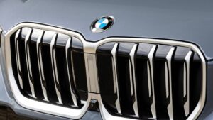 BMW-X1-2025-safety-sensors