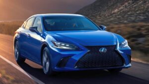 Lexus-ES-2022-electronic-accident