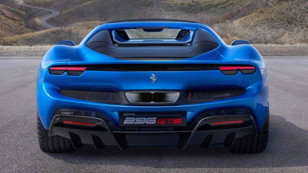 Ferrari-296-GTS-fire-risk-oil-kba