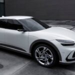 Genesis-GV60-2021-2024-windscreen-strip-accident